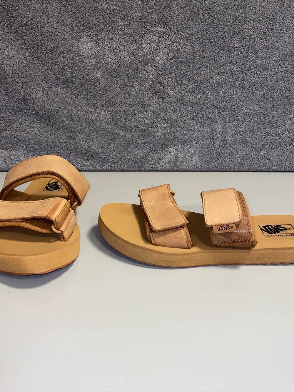 Vans Cayucas Suede Slide Sandals Tan Chipmunk Womens 6.5 UltraCush